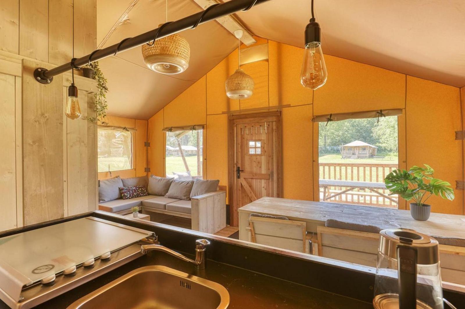 Glamping Lodge With Eco-Wellness ゼーウォルデ エクステリア 写真