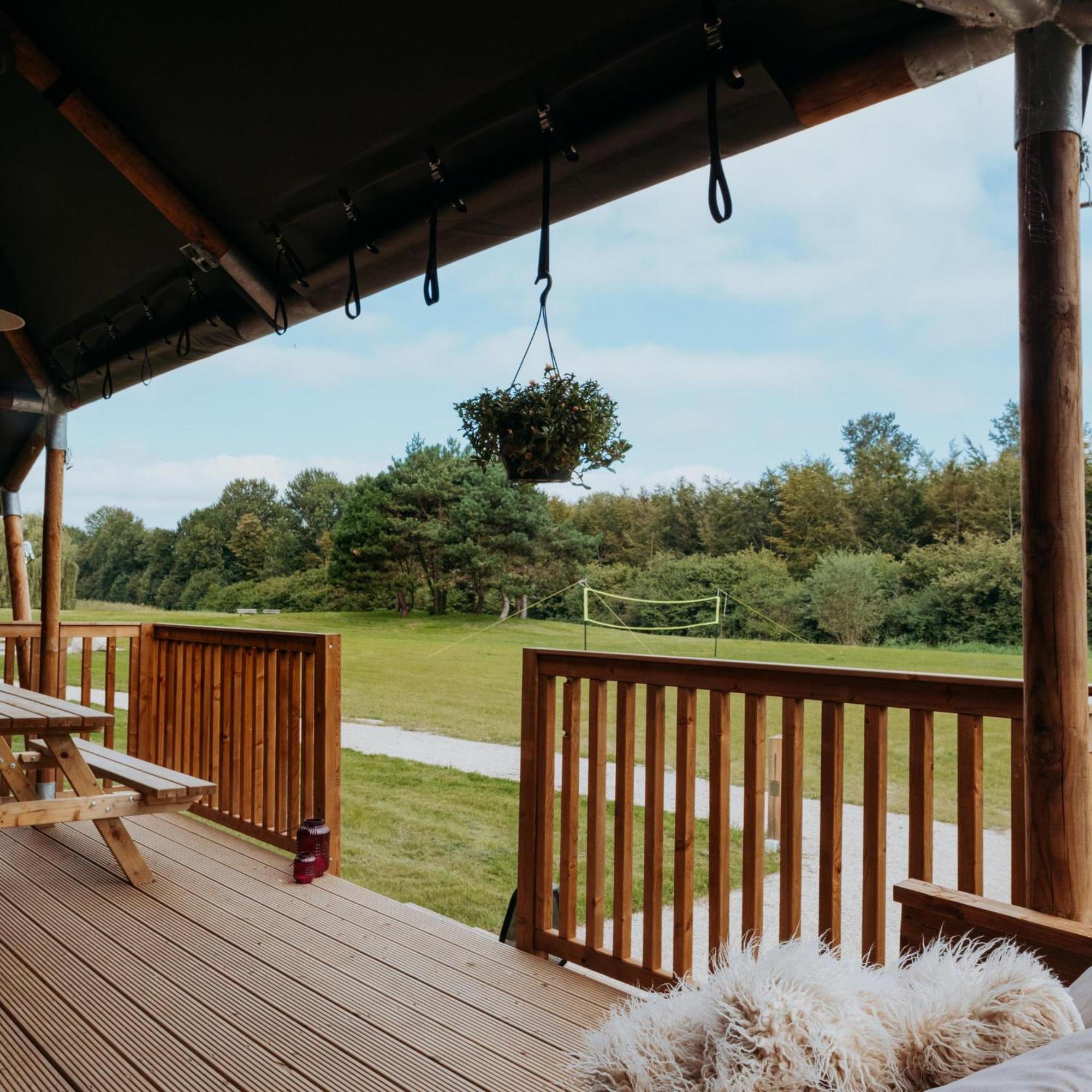 Glamping Lodge With Eco-Wellness ゼーウォルデ エクステリア 写真